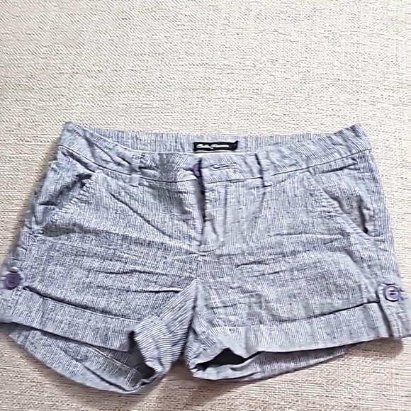 Cielo Classic linen Shorts Gray/white size medium - Picture 1 of 8